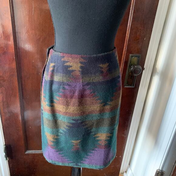 Streetwear Made in USA Green Aztec Pattern Knit Acrylic Wrap Mini Skirt Sz 7 - Picture 12 of 12